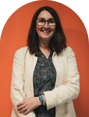 AXA Laura CSUNDERLIK